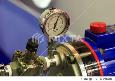 analogue pressure gauge 21639680