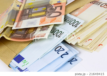 Envelope full of euro cash 21649415
