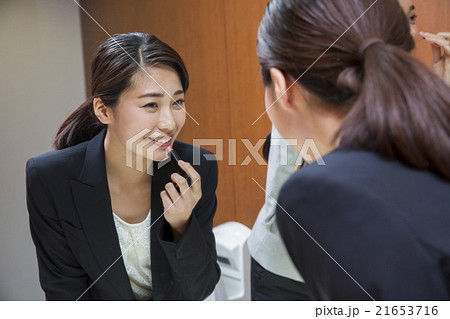 パウダールーム 21653716