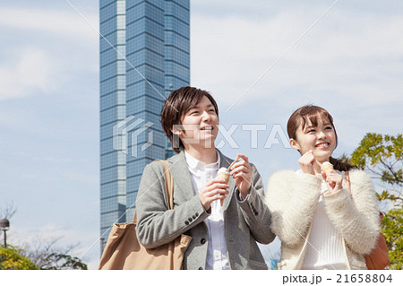 百道浜でデート　福岡タワー　食べ歩き　アイス 21658804