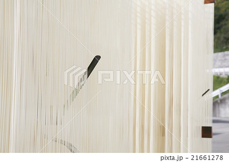 素麺 天日干し風景 素麺 天日干し風景 21661278