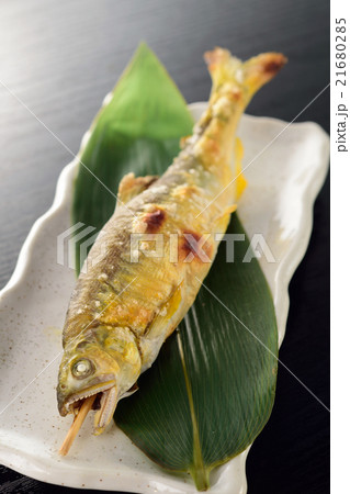 鮎の塩焼き 21680285