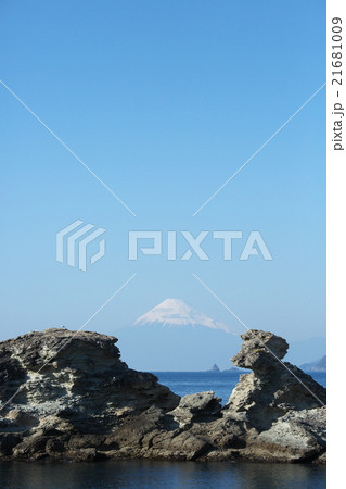 雲見海岸からの富士山 雲見海岸からの富士山 21681009