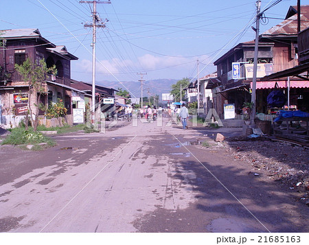 アジアの田舎町（インレー湖畔／ミャンマー） 21685163