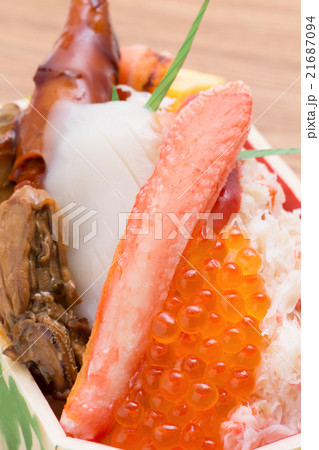 海鮮丼　 21687094