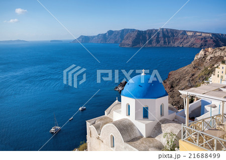 Oia village on Santorini island in Greece Oia village on Santorini island in Greece 21688499