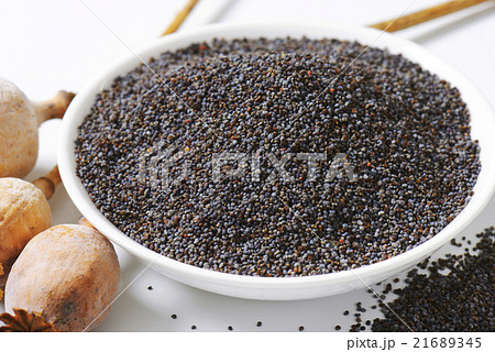 Poppy seeds 21689345