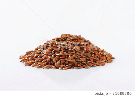 Brown flax seeds 21689506
