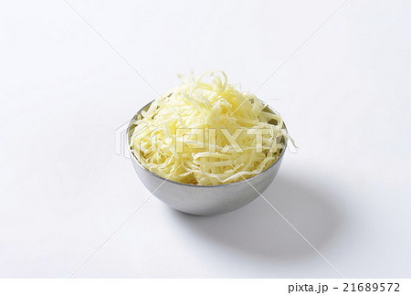 Freshly shredded horseradish 21689572