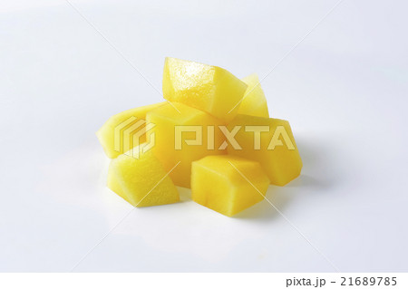 Diced potatoes Diced potatoes 21689785