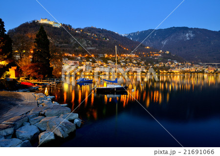 Lake Geneva at dusk 21691066
