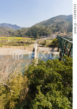 高知県四万十町 第一三島沈下橋 高知県四万十町 第一三島沈下橋 21696503
