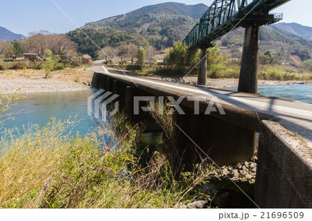 高知県四万十町　第一三島沈下橋 21696509