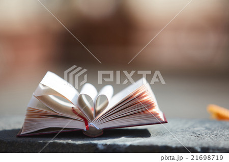 Heart book page Heart book page 21698719