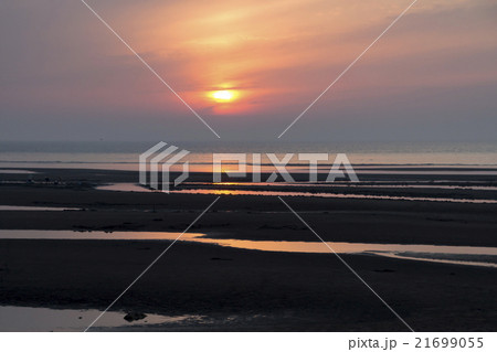 真玉海岸の夕日 21699055