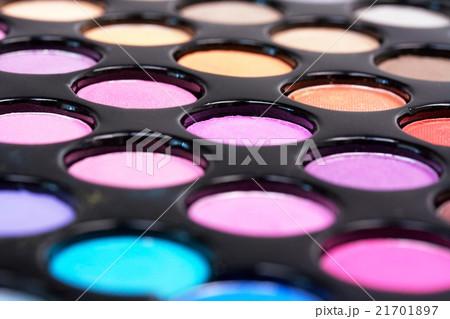 Closeup proffesional eyeshadows 21701897