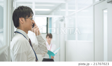 ビジネスシーン ビジネスシーン 21707023