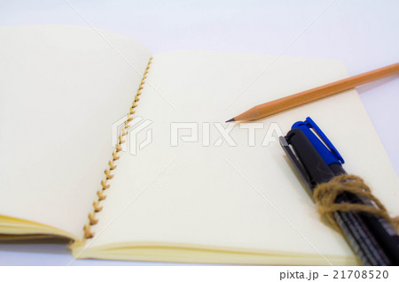 Blank notebook with pen and pencil Blank notebook with pen and pencil 21708520