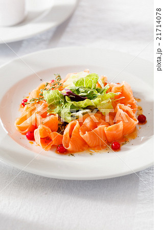 fish carpaccio 21714078