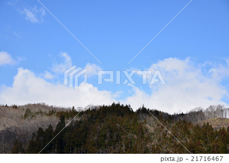 雪解けの山 21716467