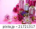 ピンク背景と糸で編みあげた花（トルコ伝統手芸／オヤ） 21721317