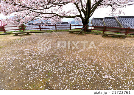 瀬戸内の丘の上の公園 瀬戸内の丘の上の公園 21722761