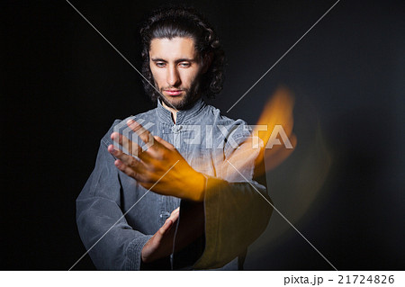 Man in kimono excercising Martial Arts Man in kimono excercising Martial Arts 21724826