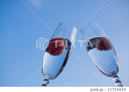 Glasses of champagne. Glasses of champagne. 21724839