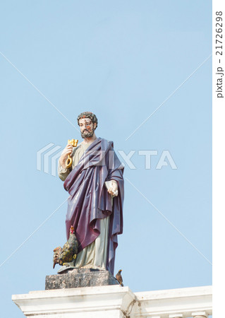 Man Christian statue 21726298
