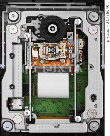 Objective lens and spindle cd-rom drive 21726640