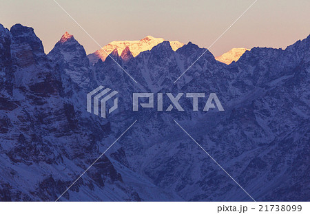 Kanchenjunga region 21738099