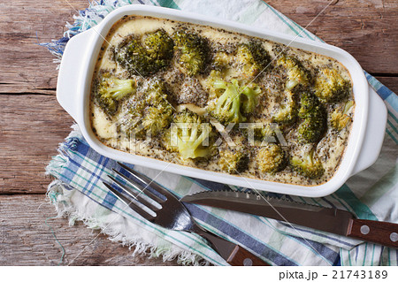 Broccoli casserole with cheese and eggs Broccoli casserole with cheese and eggs 21743189