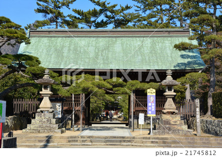 四国80番札所国分寺（仁王門） 21745812