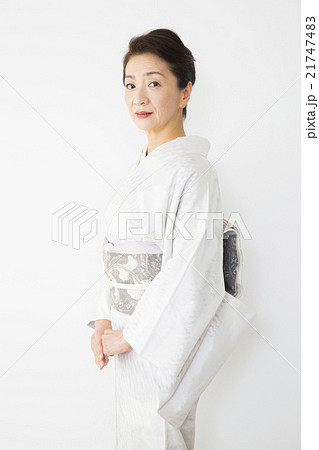 着物の女性 着物の女性 21747483