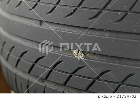 タイヤのパンク修理跡の写真素材