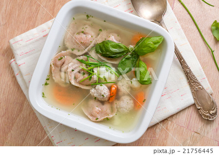 Winter warming soup with Italian tortellini Winter warming soup with Italian tortellini 21756445