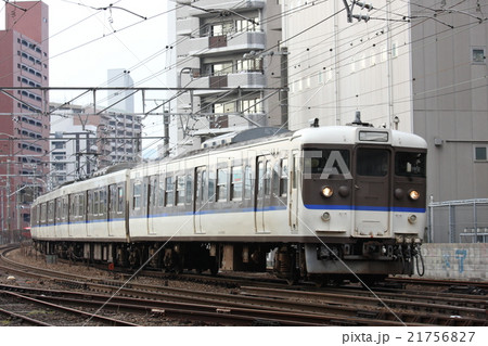 カーブを通過する１１３系広島更新色 21756827