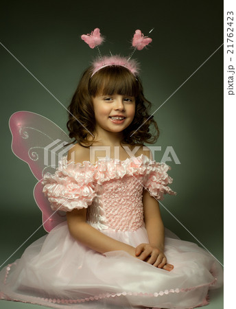 little girl 21762423