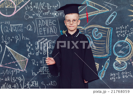 Child scientist Child scientist 21768059