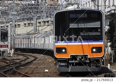 東武東上線TJライナー（上り列車）の写真素材 [21768813] - PIXTA