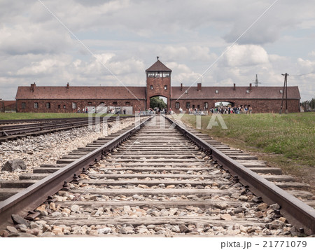 Main gate to concentration camp in Oswiecim Main gate to concentration camp in Oswiecim 21771079