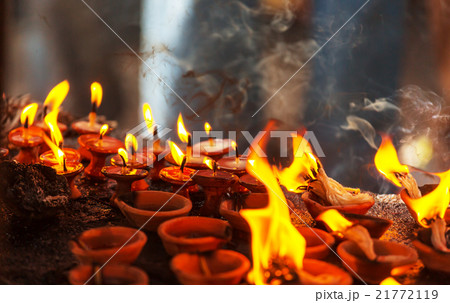 Candles 21772119