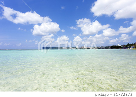 グアムの海　タモン湾 21772372