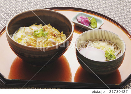 カツ丼と蕎麦セット　定番セット 21780427