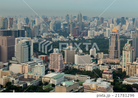Bangkok city business area and central park 21781296