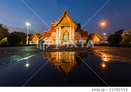 Twilight at Marble Temple with reflection Twilight at Marble Temple with reflection 21781553
