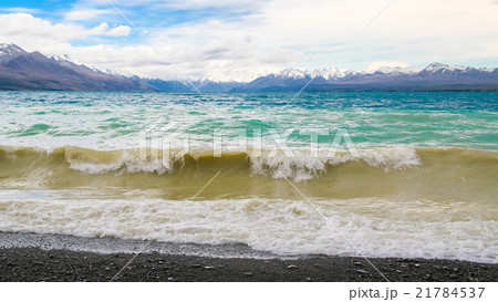 Lake Pukaki in Wind in Cloudy Day 21784537