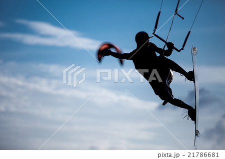 Kitesurfing Action Photos 21786681