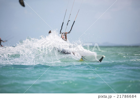 Kitesurfing Action Photos 21786684