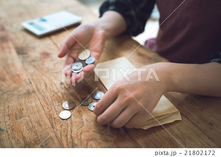 お金 21802172